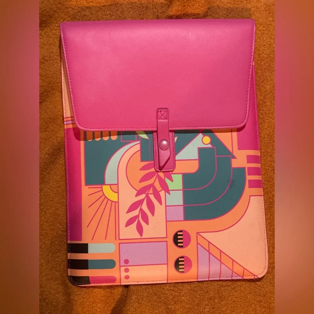 Colorful Geometric Pink Tablet/Laptop Sleeve